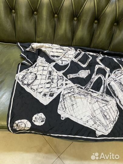 Шелковый платок chanel 95см