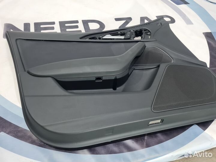 Обшивка двери передняя левая Audi A6 C7