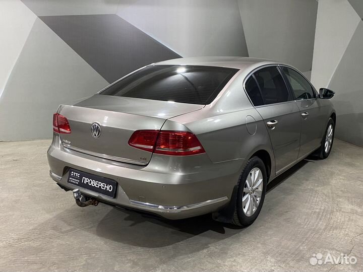Volkswagen Passat 1.8 МТ, 2012, 206 370 км