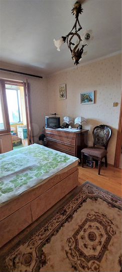 4-к. квартира, 78 м², 5/10 эт.