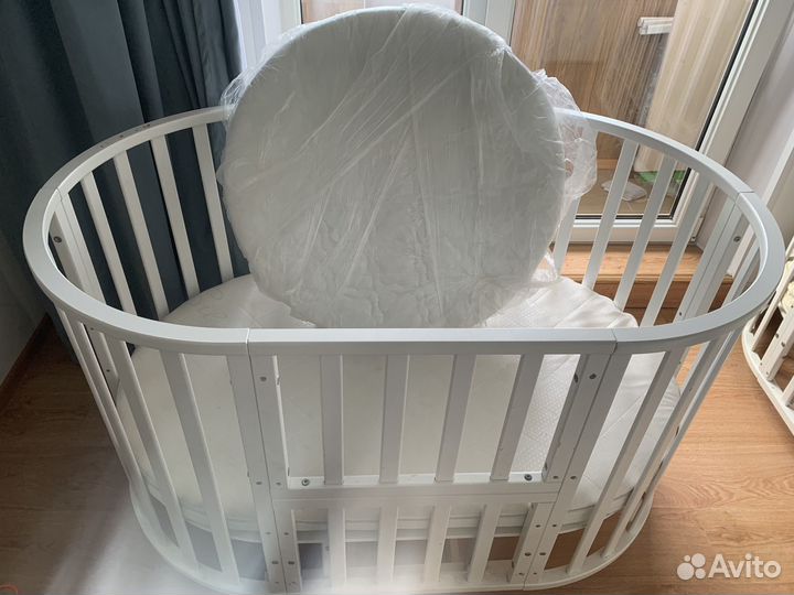 Кровать детская овальная