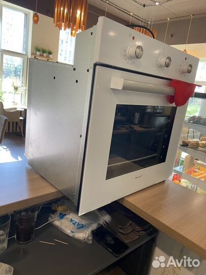 Духовой шкаф