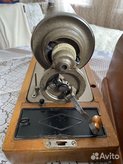 Швейная машина Подольск ручная