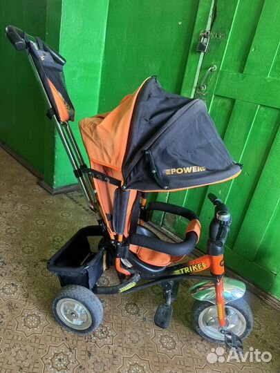 Трехколесный велосипед