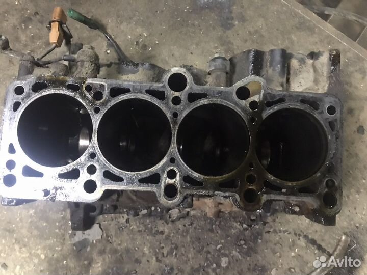 Блок цилиндров Volkswagen Passat B6