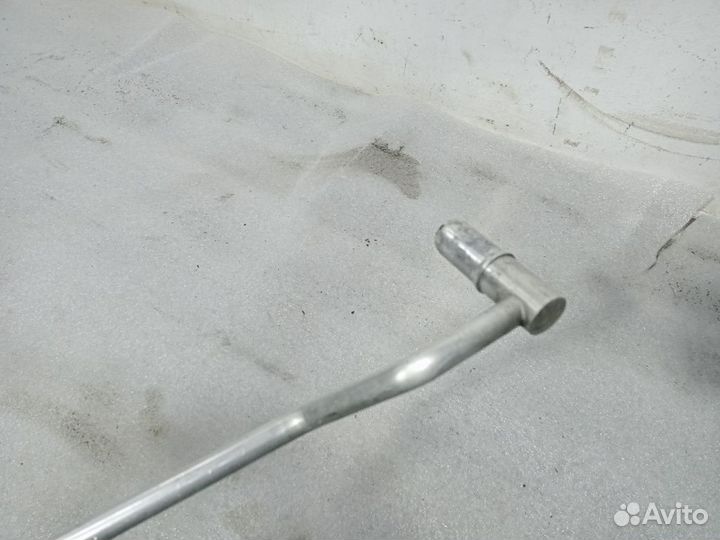 Трубка кондиционера audi A4 B8