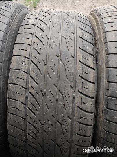 Toyo Versado CUV 235/55 R19 105V