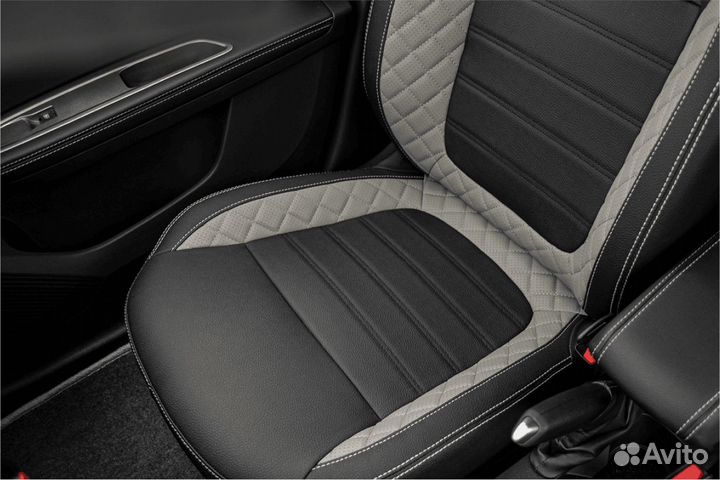 Чехлы на Renault Arkana