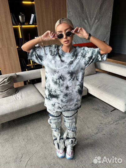 Футболка Balenciaga