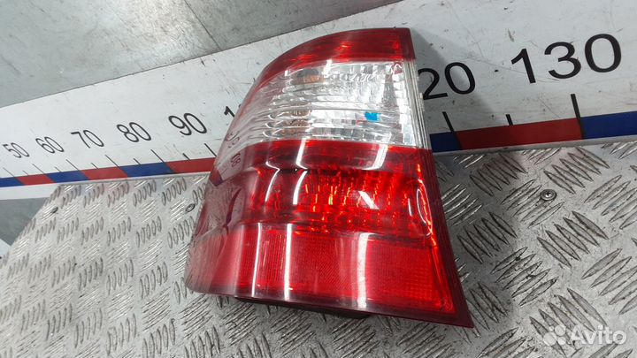 Фонарь задний левый Mercedes-Benz E-Класс