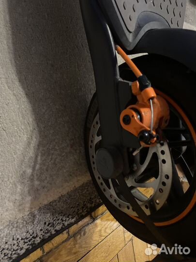 Электросамокат ninebot kickscooter f40