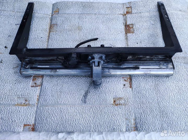 Фаркоп с подножкой land cruiser-Прадо-95