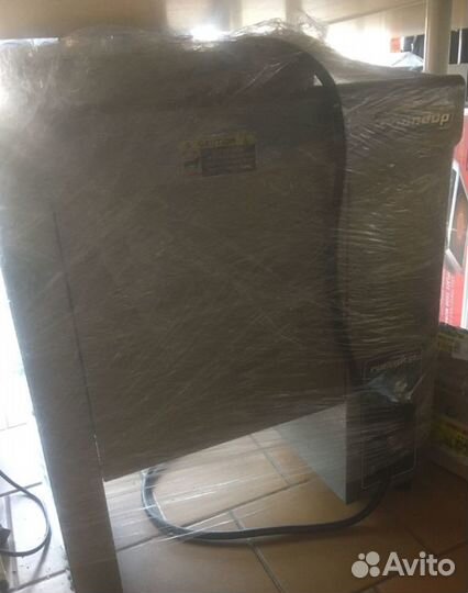 Вертикальный тостер Roundup VCT-1000HC