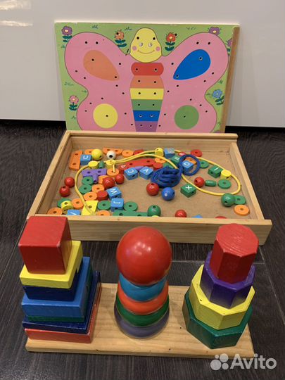 Мозайка, пирамидка, одевайка и т. д