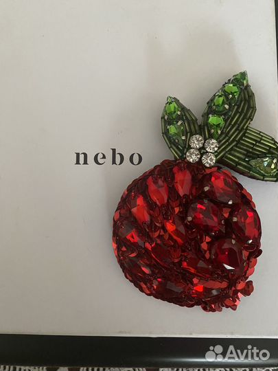 Брошь LesyaNebo