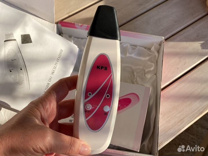 Ультразвуковой прибор для ухода за кожей лица