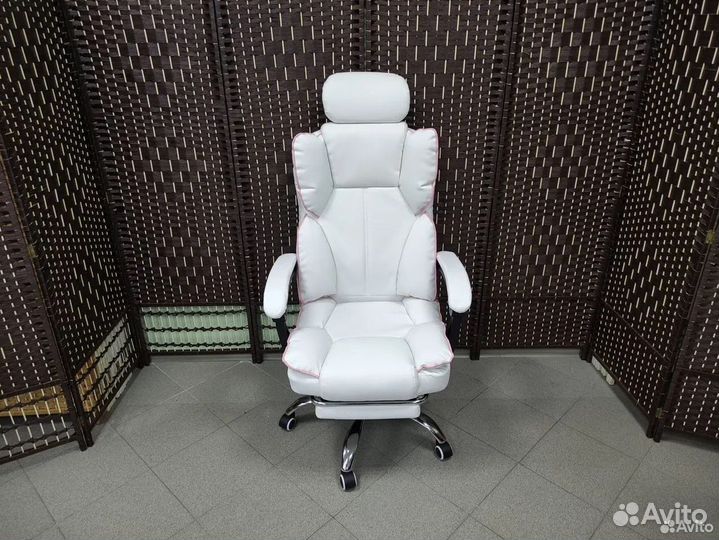 Компьютерное кресло Boss с функцией массажа