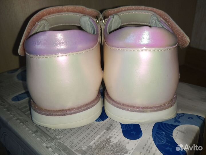 Босоножки для девочки 28 размер