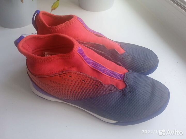 Детские футбольные бутсы 33 размер