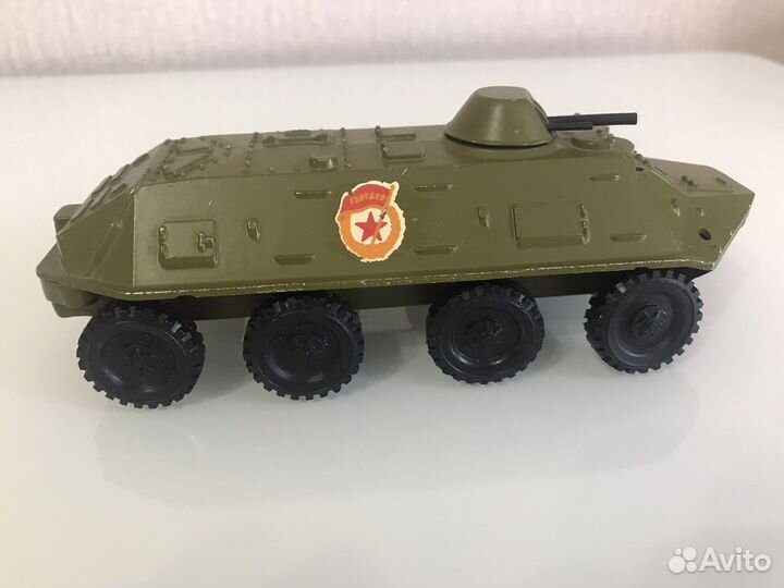 Игрушка Советская модель бтр 686 СССР