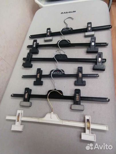 Вешалки-плечики б/у