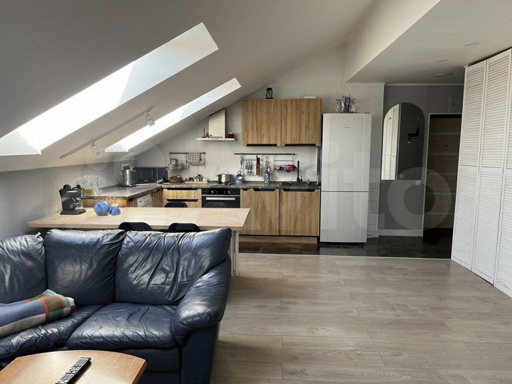 3-к. квартира, 86 м², 5/5 эт.