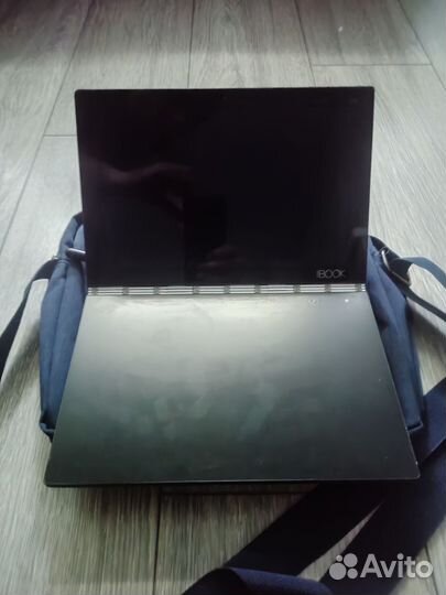 Lenovo Yoga book