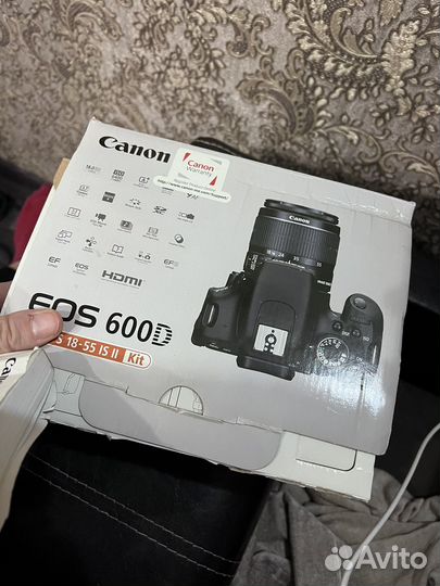 Зеркальный фотоаппарат canon 600d