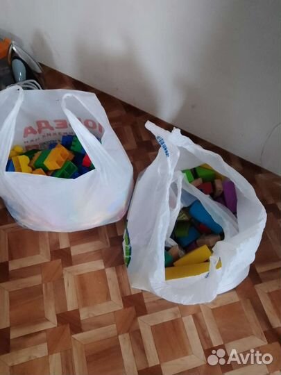 Развивающие игрушки