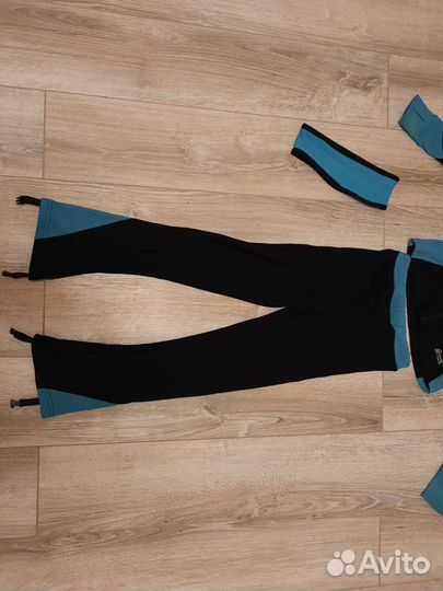 Костюм для тренировок по фигурному катанию 122-128