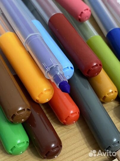 Фломастеры IKEA mala и простые карандаши