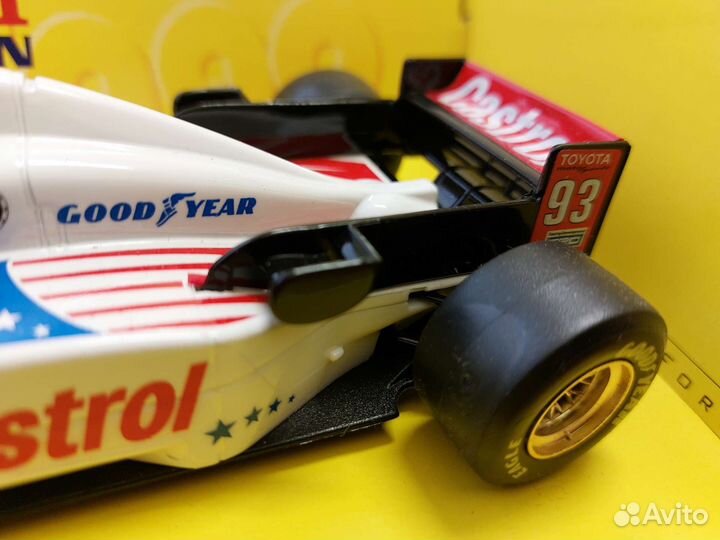 Коллекционная модель Formula 1 1:24