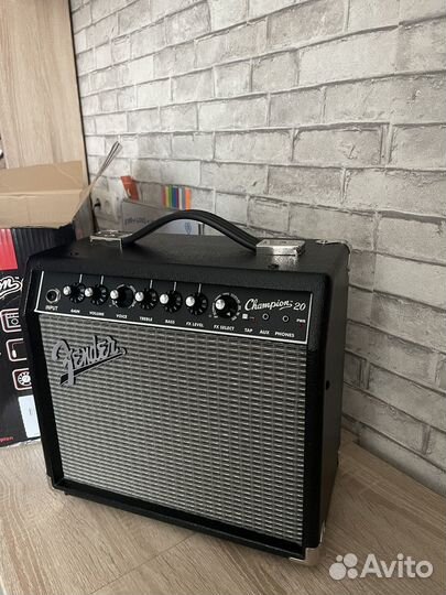 Комбоусилитель Fender Champion 20