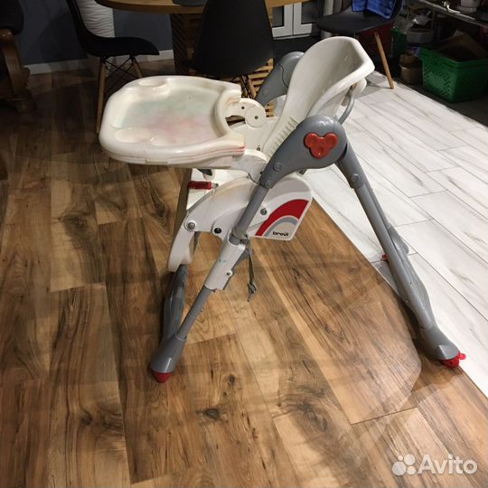 Стул для кормления