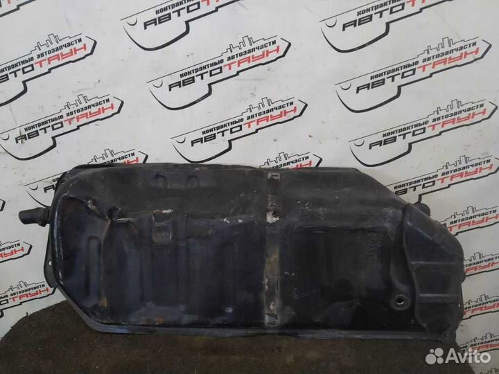 Бензобак toyota estima TCR10W TCR11W TCR20W TCR21W