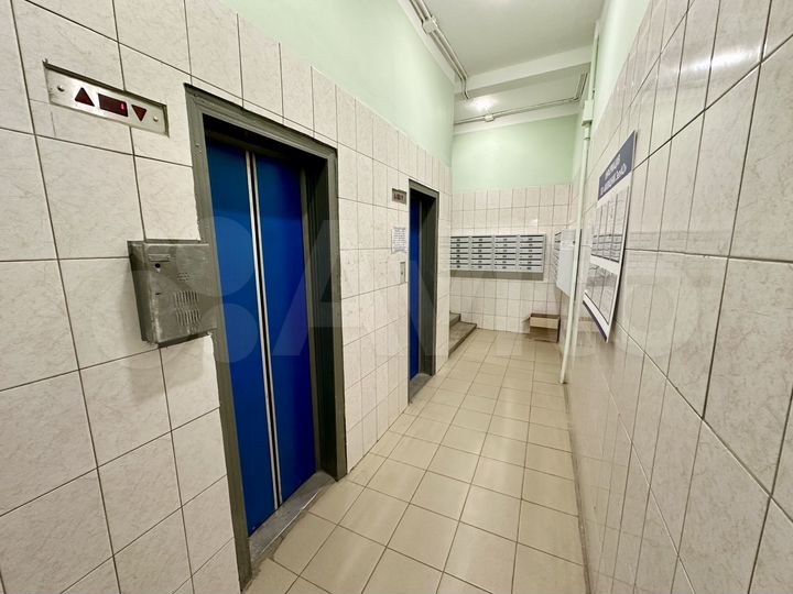 2-к. квартира, 52 м², 10/12 эт.