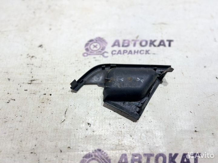 Накладка правой двери Mercedes W210