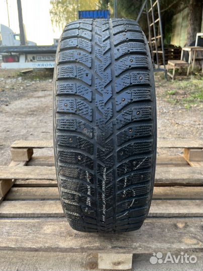 Bridgestone Ice Cruiser 5000 205/65 R15