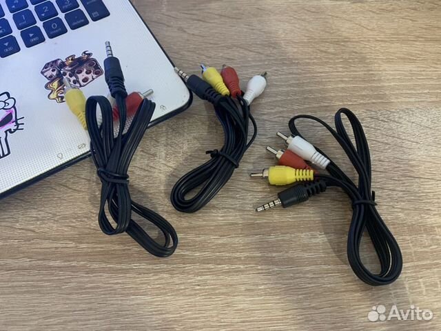 Кабель Jack 3.5 - 3*RCA новый