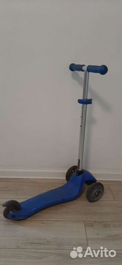 Детский 3-колесный самокат globber