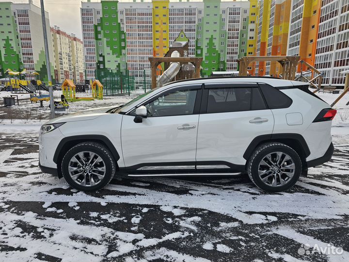 Toyota RAV4 2.5 AT, 2019, 16 000 км