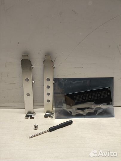 Переходник для SSD M.2 NVMe в разъем PCIe 3.0 x4