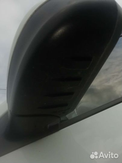 Левое зеркало заднего вида Kia rio 4 X-line