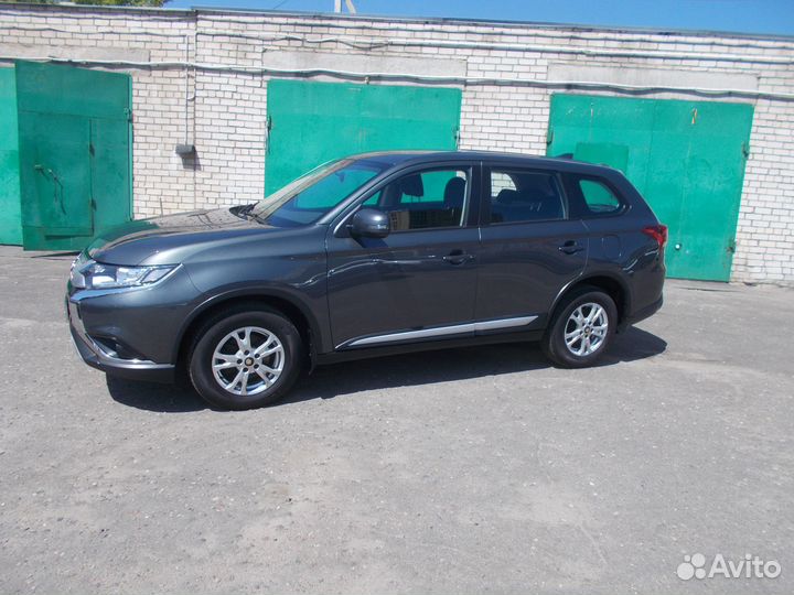 Mitsubishi Outlander 2.0 CVT, 2019, 134 000 км