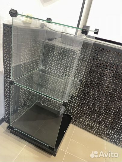 Тумба прозрачная