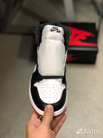 Кроссовки Nike Air Jordan 1 High Black Toe