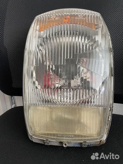 Фара хелла в сборе дорейстал Мерседес W 115/114