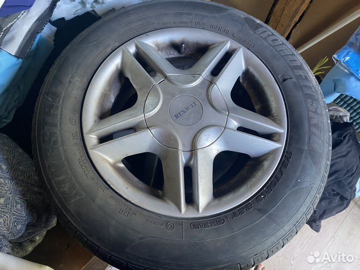 Колеса с литыми дисками