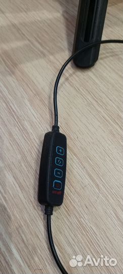 Кольцевая лампа со штативом бу