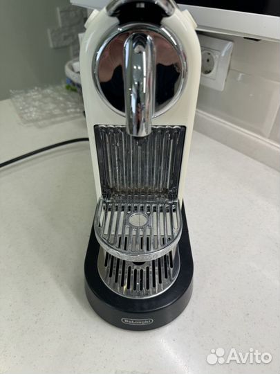 Капсульная кофемашина delonghi nespresso Citiz